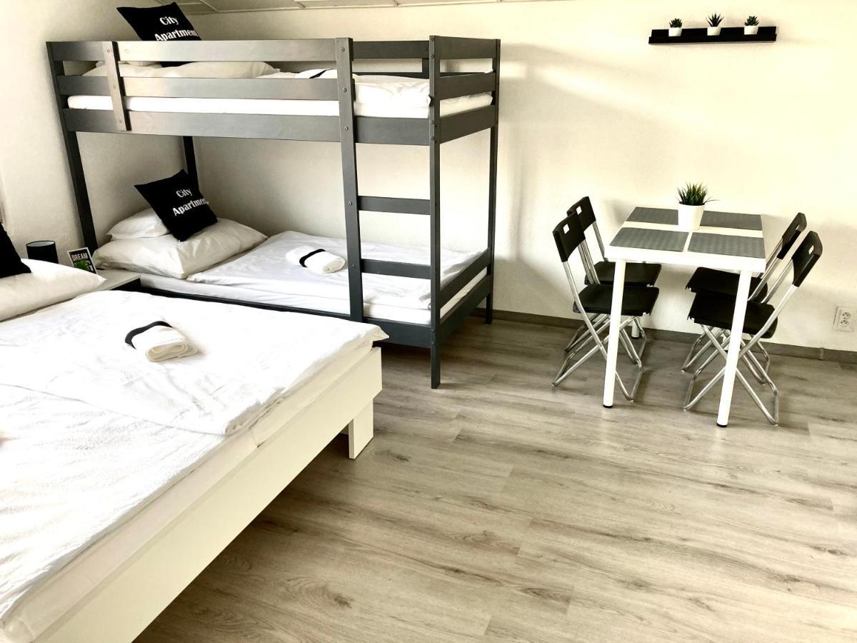 City Apartment Štúrovo Bagian luar foto
