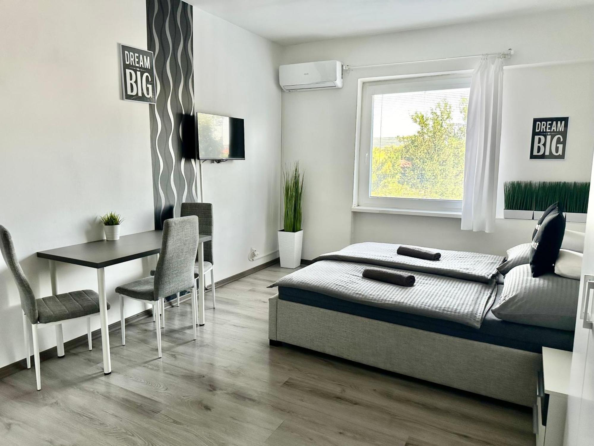 City Apartment Štúrovo Bagian luar foto